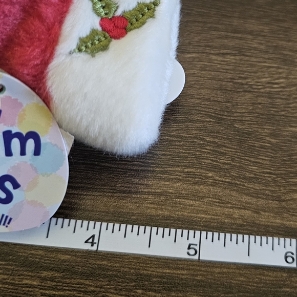 Palm Pal Holly The Stocking Hallmark Aurora Soft Plush 4.5 Inch NEW Christmas - Picture 2 of 10